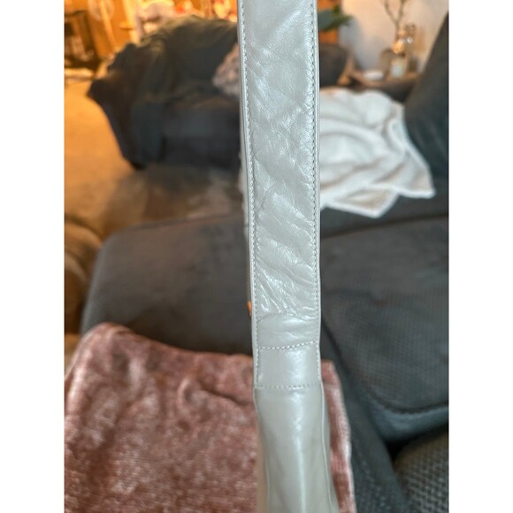 Vintage mint condition Perlina New York genuine leather handbag gold detailing - Picture 10 of 10